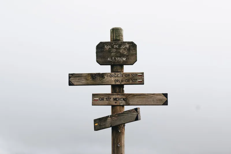 Lost in Translation at 9,000 Feet: Decoding Japanese Trail Signs on Kiso-Ontake